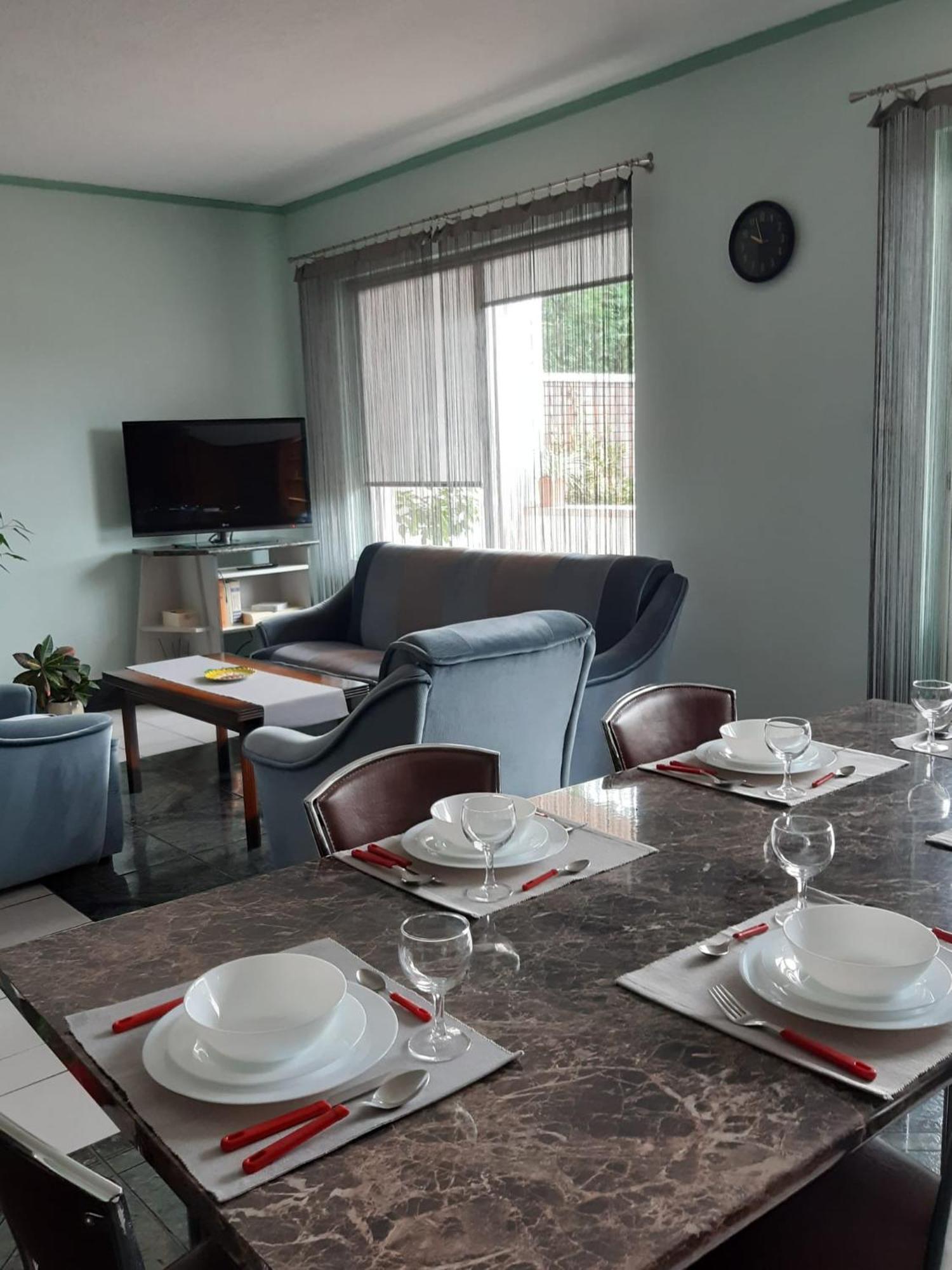 Ten'S Apartment - Spatios Si Linistit Cluj Napoca Bagian luar foto
